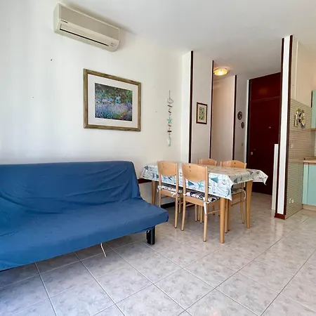 Apartment Frontemare 6 Posti Letto + Posto Auto Gratuito *