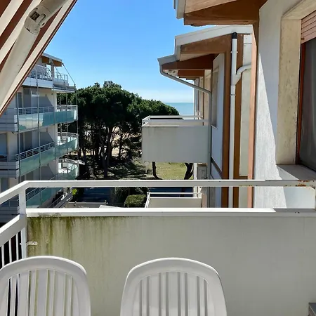 Frontemare 6 Posti Letto + Posto Auto Gratuito Apartment